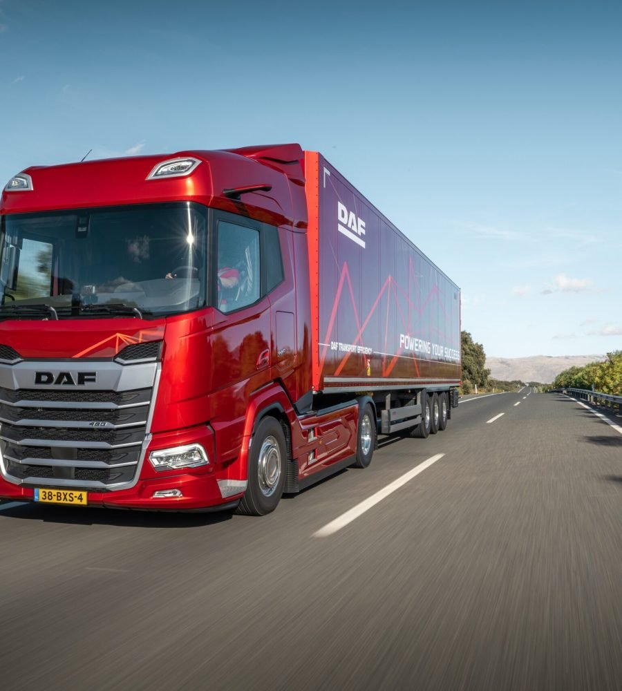imgi_80_new-generation-daf-xf-fleet-truck-of-the-year-01